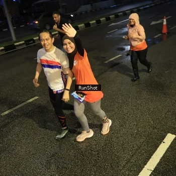 Runner Photo 7901598