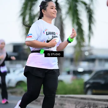 Runner Photo 7901604