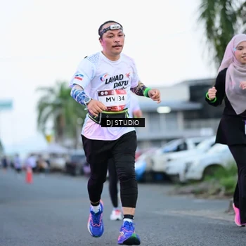 Runner Photo 7901619