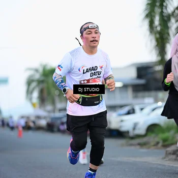 Runner Photo 7901625