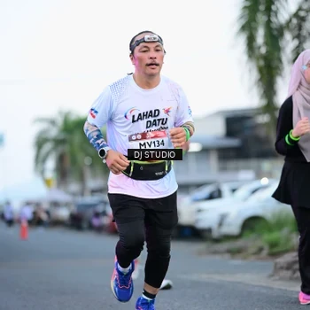 Runner Photo 7901628