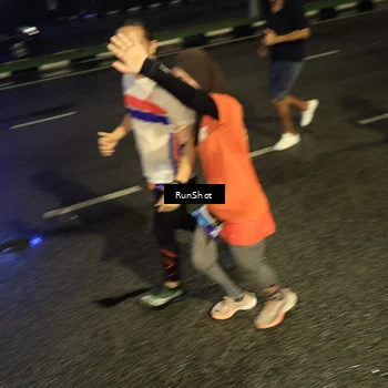 Runner Photo 7901630