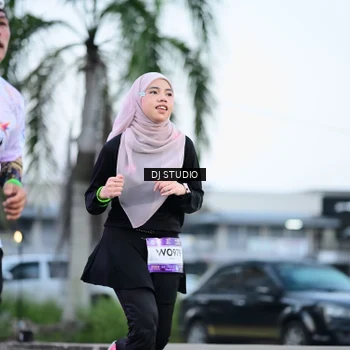 Runner Photo 7901634