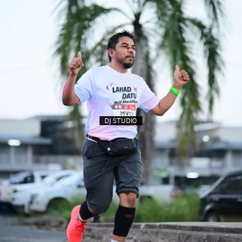 Runner Photo 7901635