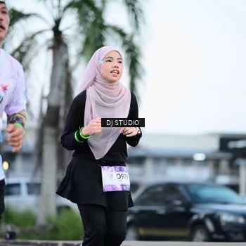 Runner Photo 7901637