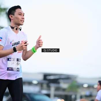 Runner Photo 7901650