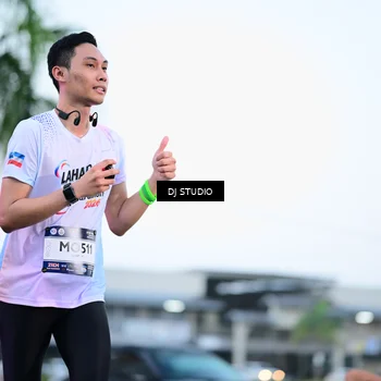 Runner Photo 7901652