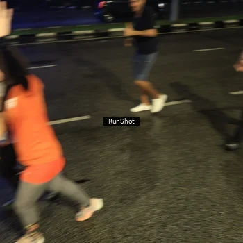 Runner Photo 7901653
