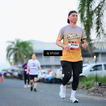 Runner Photo 7901666