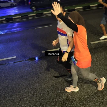 Runner Photo 7901668