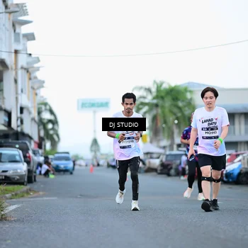 Runner Photo 7901689
