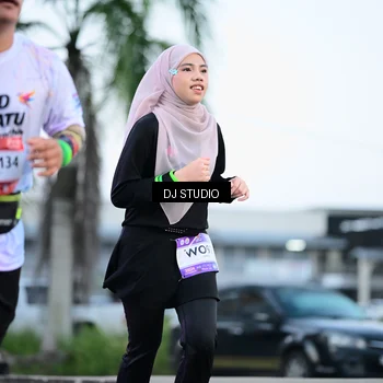 Runner Photo 7901695