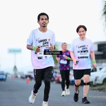 Runner Photo 7901697