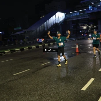 Runner Photo 7901727