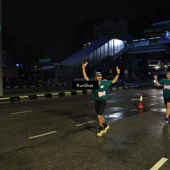 Runner Photo 7901730