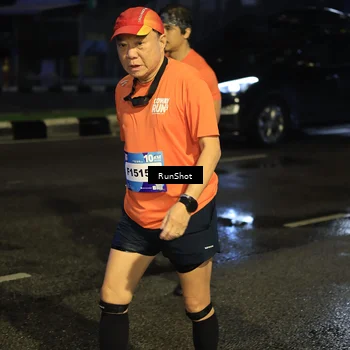 Runner Photo 7901736