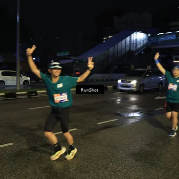 Runner Photo 7901748