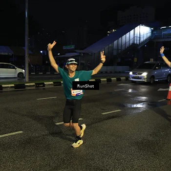 Runner Photo 7901752