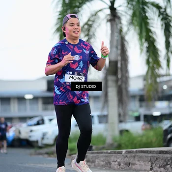Runner Photo 7901765