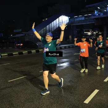 Runner Photo 7901780
