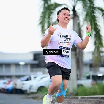 Runner Photo 7901789