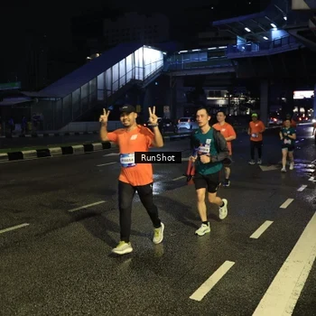Runner Photo 7901791