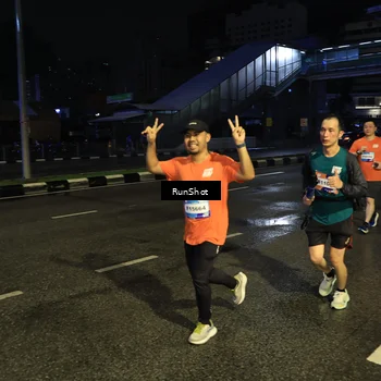 Runner Photo 7901803