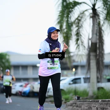 Runner Photo 7901806