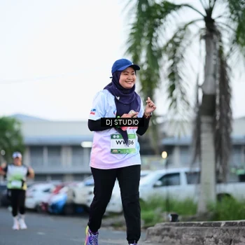 Runner Photo 7901813