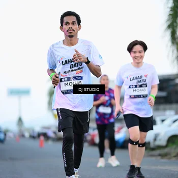 Runner Photo 7901816