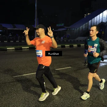 Runner Photo 7901821