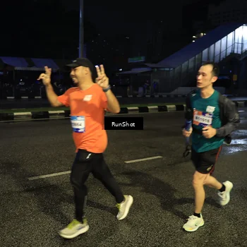 Runner Photo 7901825