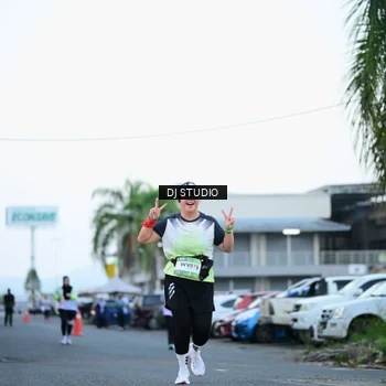 Runner Photo 7901829