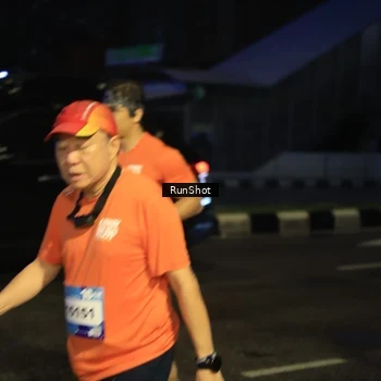 Runner Photo 7901838