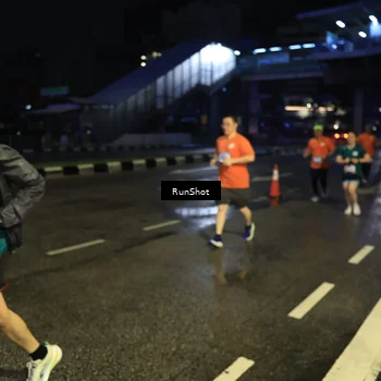 Runner Photo 7901841