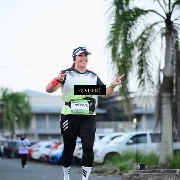 Runner Photo 7901857