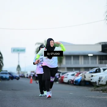 Runner Photo 7901867