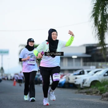 Runner Photo 7901870