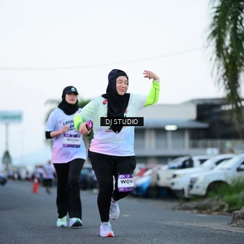 Runner Photo 7901871