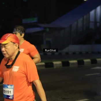 Runner Photo 7901876