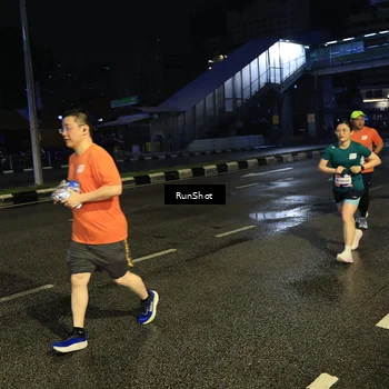 Runner Photo 7901881