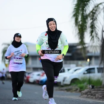 Runner Photo 7901883