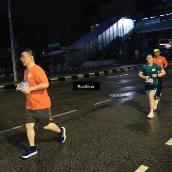 Runner Photo 7901886