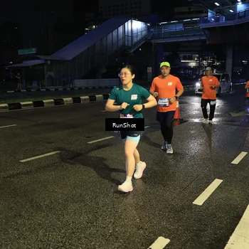 Runner Photo 7901904