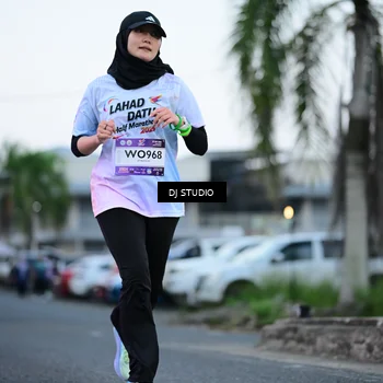 Runner Photo 7901905