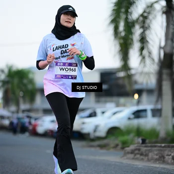 Runner Photo 7901906