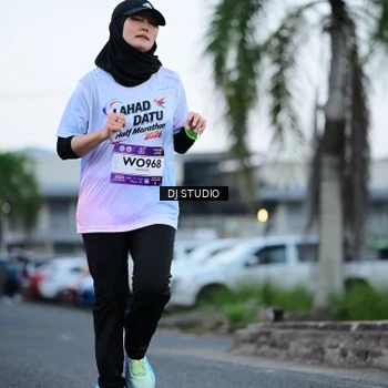 Runner Photo 7901913