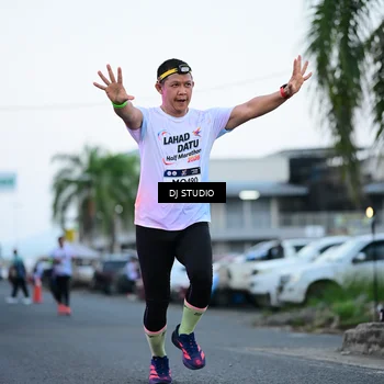 Runner Photo 7901922