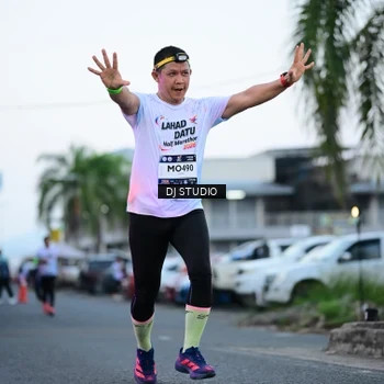 Runner Photo 7901925