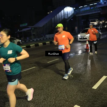 Runner Photo 7901928